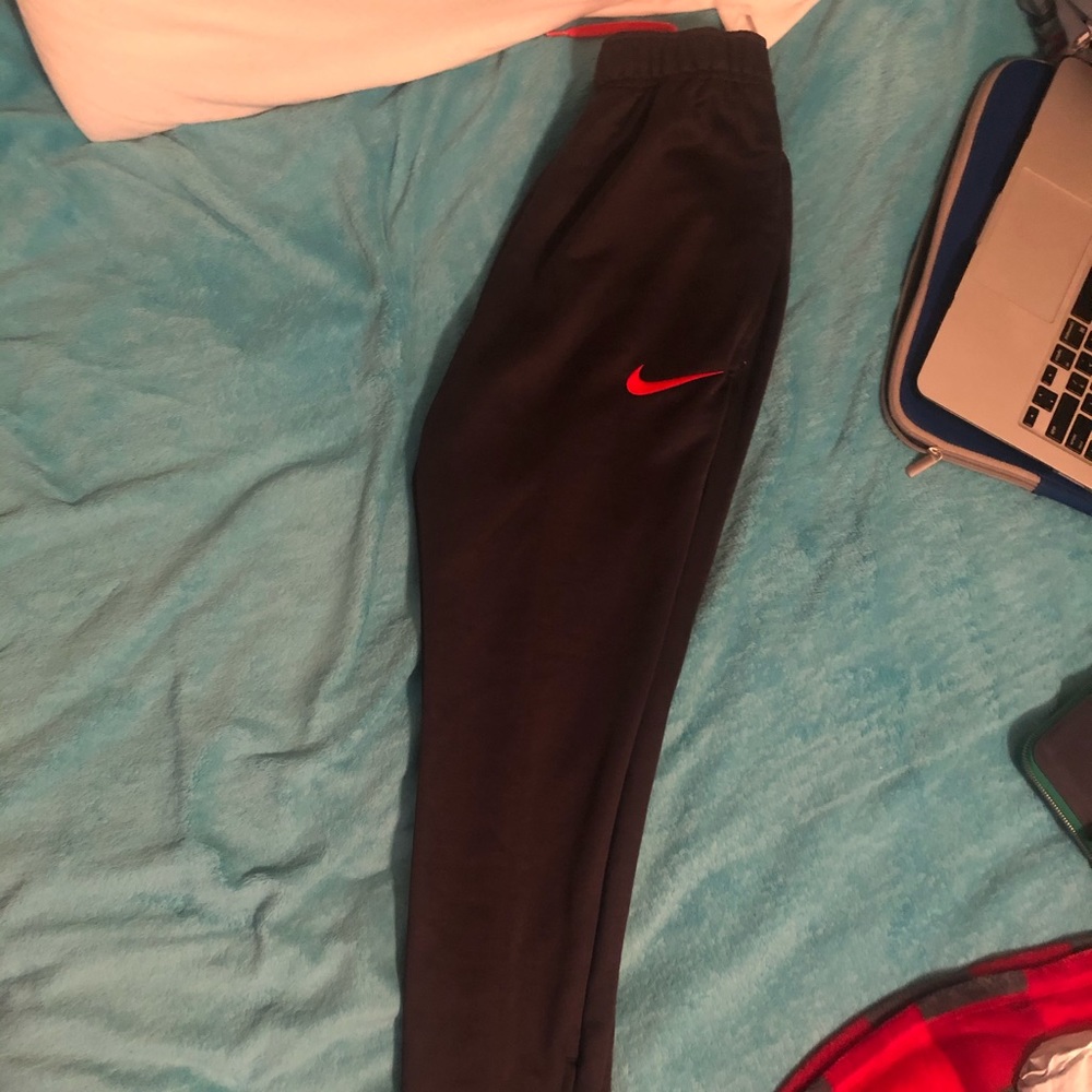 Nike joggers